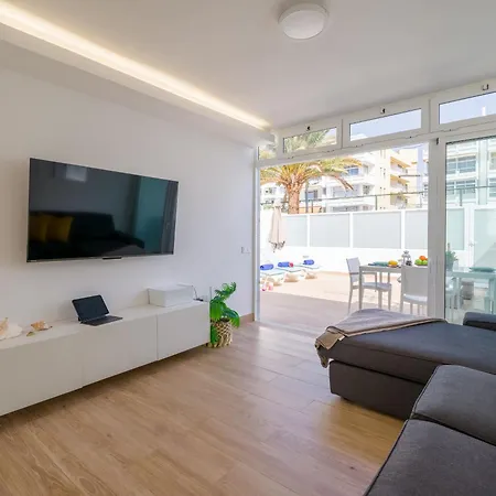 Seaside Playa Del Ingles Refurbished In 2024 Vakantiehuis *