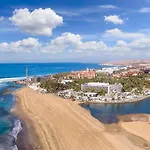Seaside Playa Del Ingles Refurbished In 2024 بيت للعطل