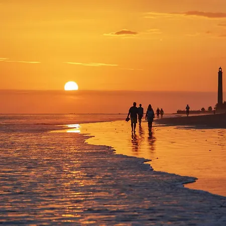 Сasa de vacaciones Seaside Playa Del Ingles Refurbished In 2024 *